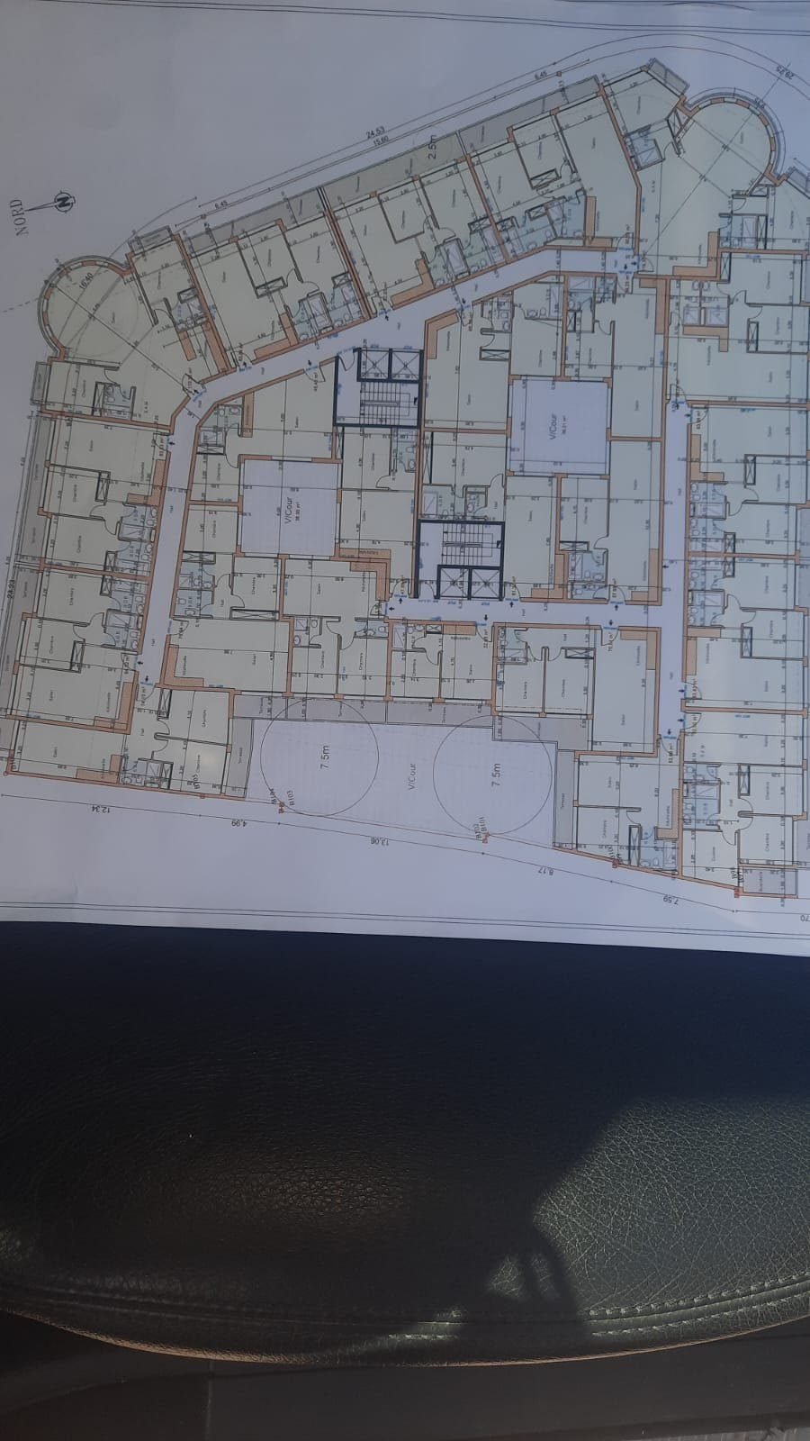 Photo 10 — Terrain titré 2 360 m² avec projet R+5 – Guéliz, centre-ville de Marrakech